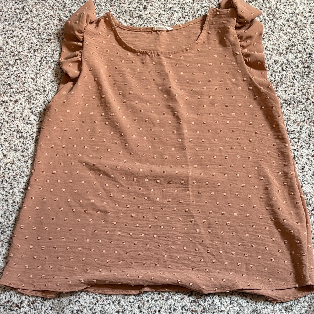 Ruffled Sleeve Swiss Dot Blouse in Dusty Rose